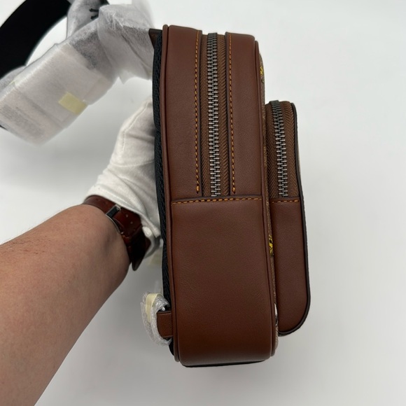 Coach X Peanuts Racer Sling Pack In Signature Canvas With Snoopy Print - Picture 4 of 14